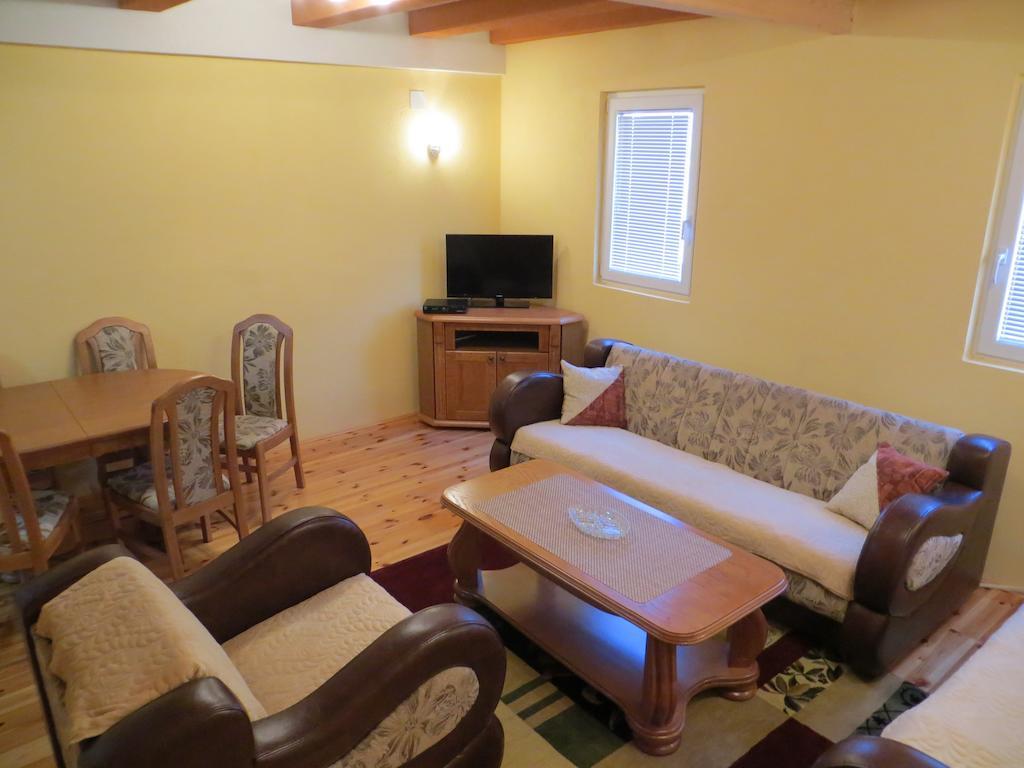 Rooms And Bungalows Sreten Zugic Žabljak Oda fotoğraf