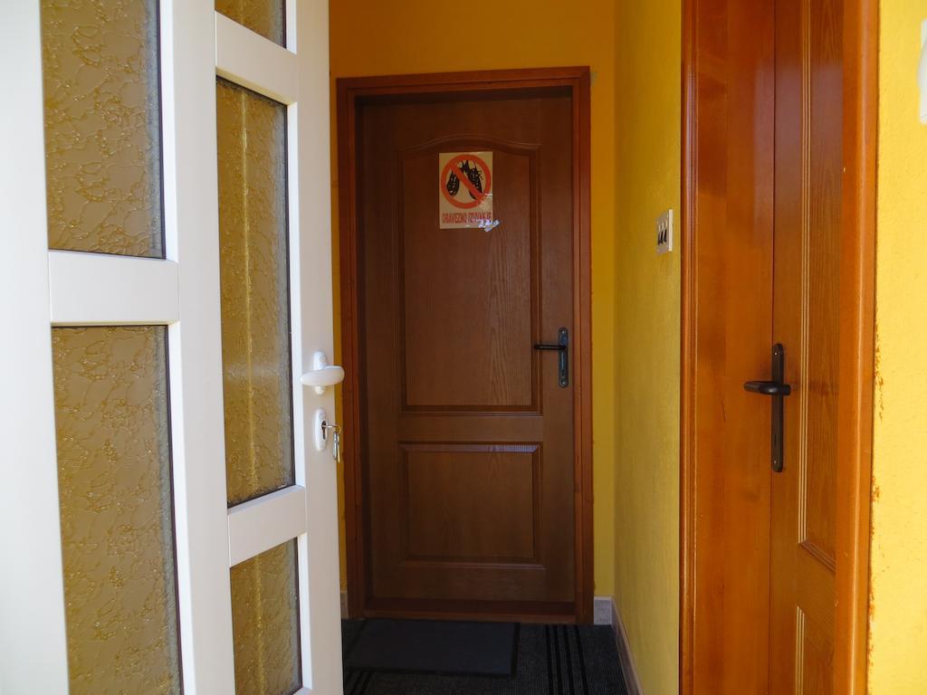 Rooms And Bungalows Sreten Zugic Žabljak Oda fotoğraf